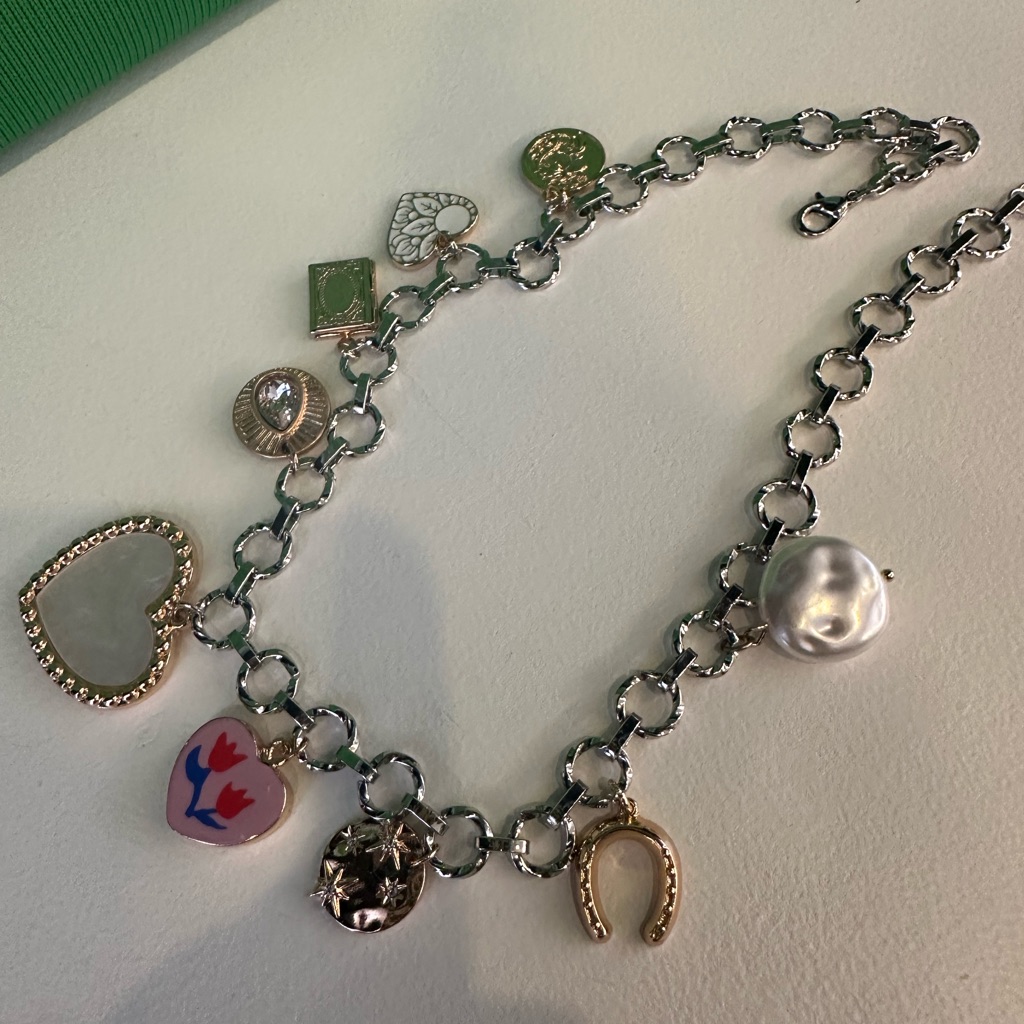Charming Silver Necklace With Gold And Pearl Accents 45$